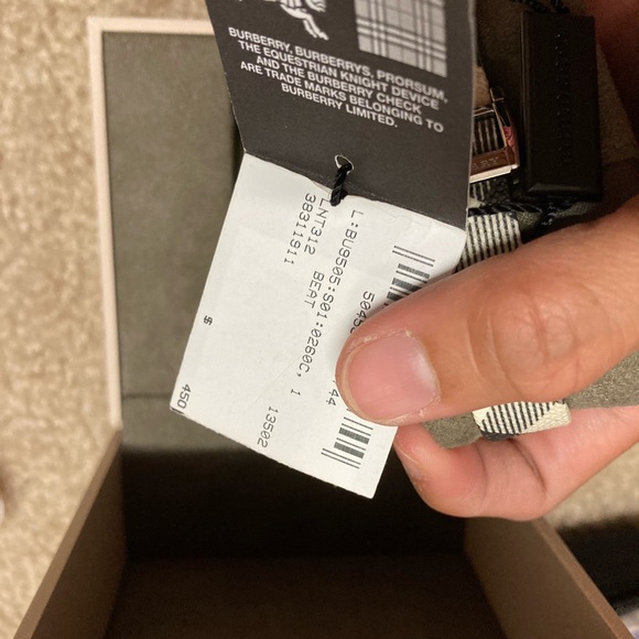 💯 Authentic Burberry watch - Picture 3 of 9